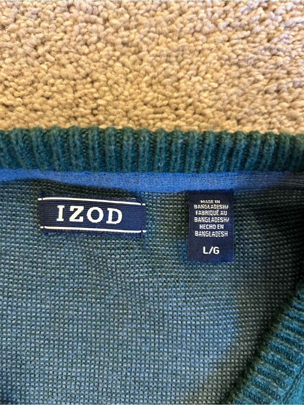 Izod Men's V-Neck Sweater in Deep Green image 3